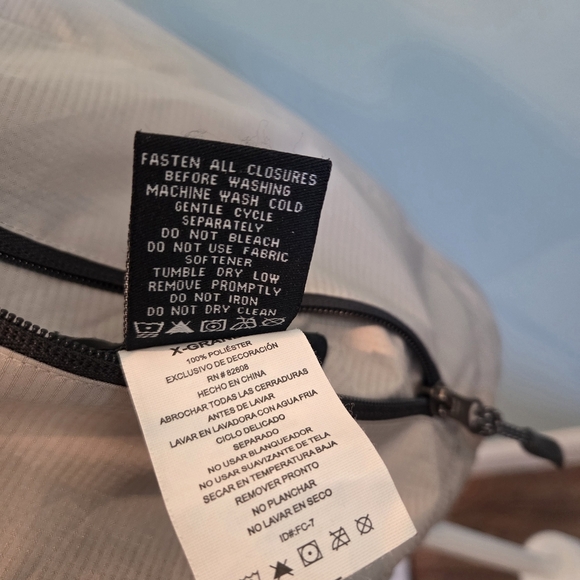 IZOD Performance Reversible Vest Mens Size XL Tan/Beige Full Zip Sleeveless - Picture 8 of 16